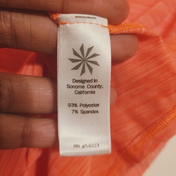 Athleta | Women's Orange Ribbed Cadence Workout Long Sleeve Tee (Size Medium) - Picture 5 of 11